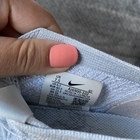 Nike Air VaporMax Flyknit 3 - Picture 5 of 5